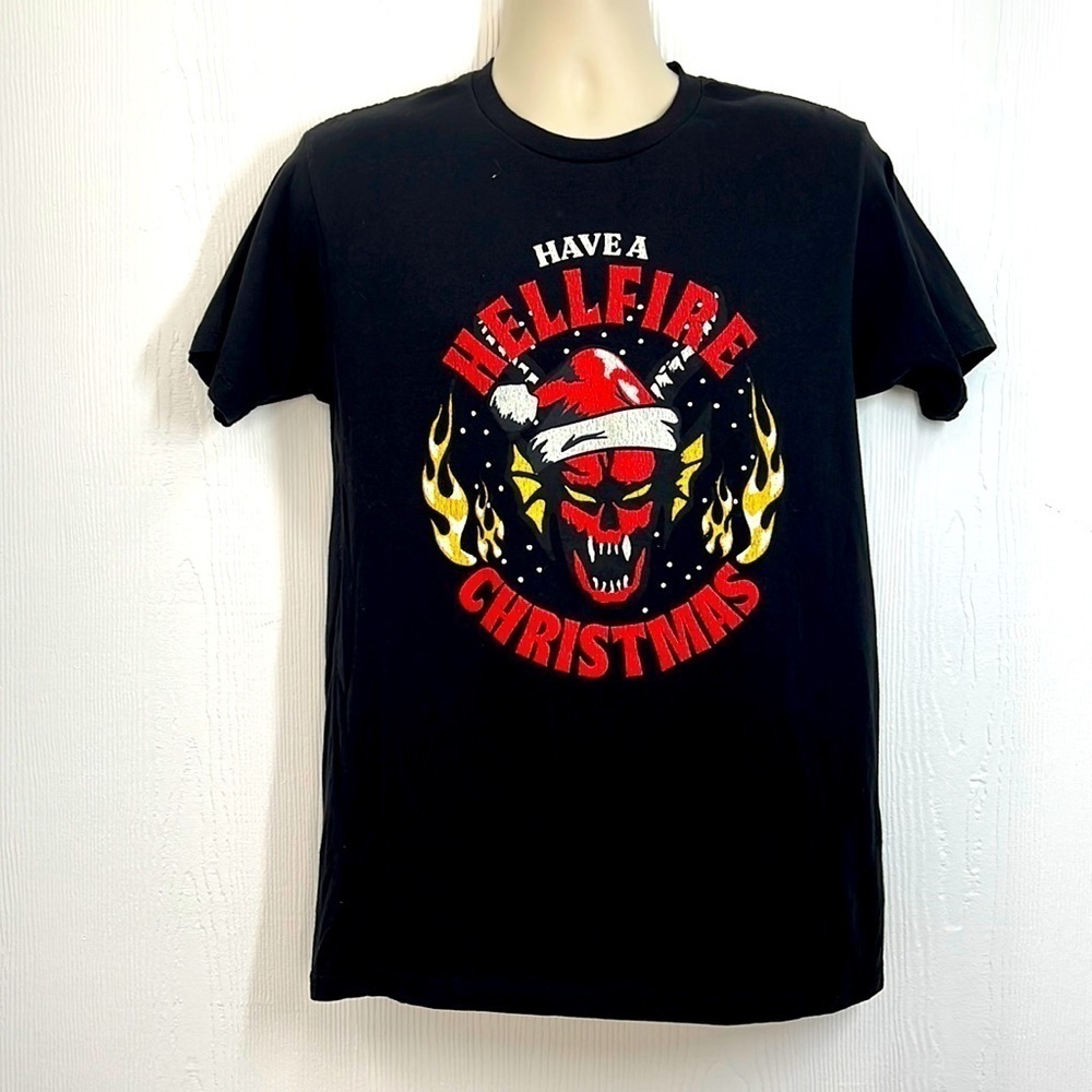 Stranger Things - Have A Hellfire Christmas Demon Graphic Short Sleeve T Size M